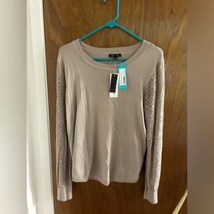 Lety&me- vittoria pontinelle sleeve sweater stitchfix exclusive